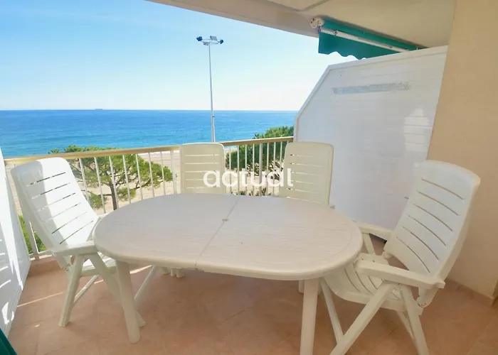 Catalunya C-3 Apartment