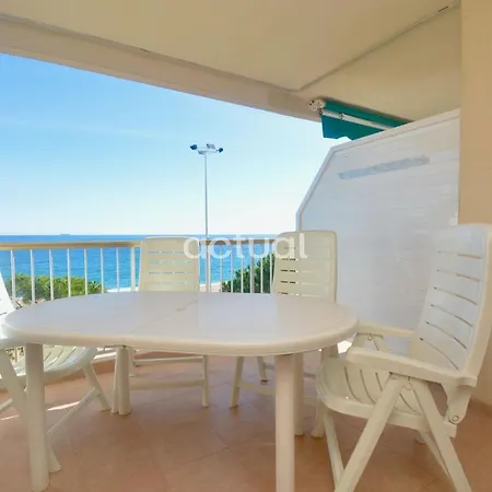 Apartament Catalunya C-3 *